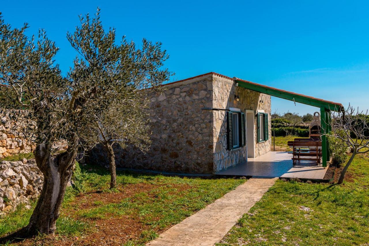 Krcina Holiday Home Црес Экстерьер фото